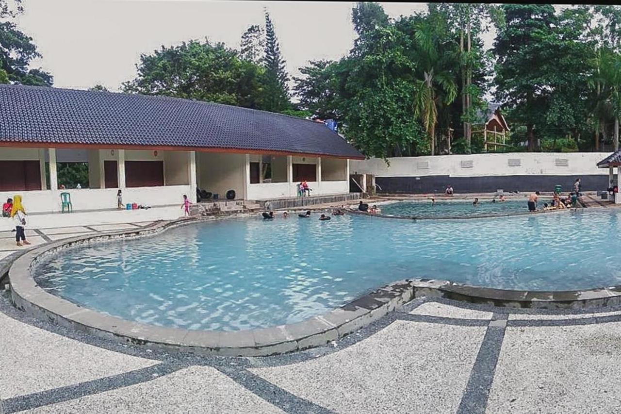 Wisma Belerang Kalianda Mitra Reddoorz Buitenkant foto